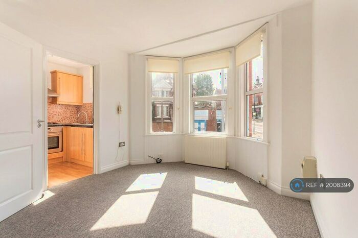 1 Bedroom Flat To Rent In Balfour Road, Brighton, BN1