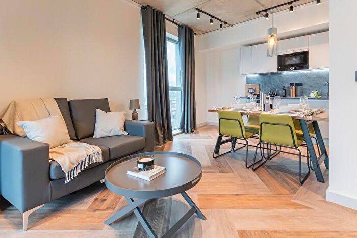 2 Bedroom Apartment To Rent In Ancoats Gardens, Bendix Street, Manchester, Greater Manchester, M4