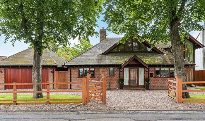 4 Bedroom Detached House For Sale In Walnut Lodge, New Road, Stokenchurch, HP14
