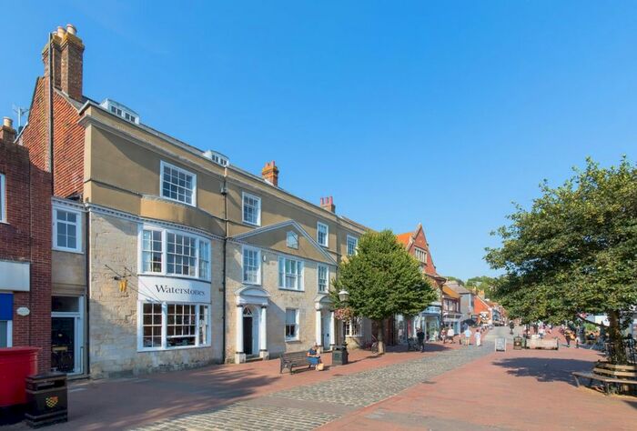 1 Bedroom Flat To Rent In Eastgate Street, Lewes, BN7