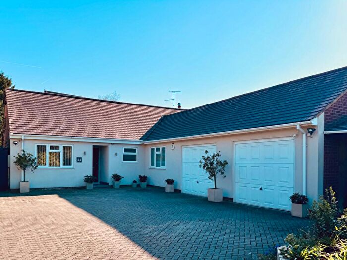 5 Bedroom Detached House For Sale In Joiners Lane, Chalfont St. Peter, Gerrards Cross, Buckinghamshire, SL9