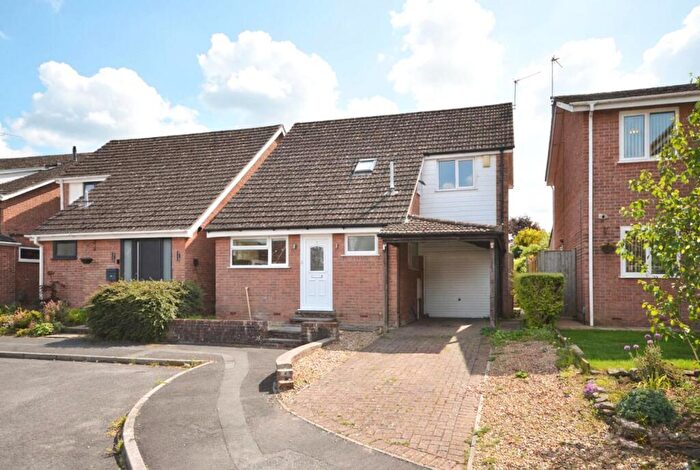 3 Bedroom Detached House For Sale In Lawson Close, Saltford, Bristol, BS31