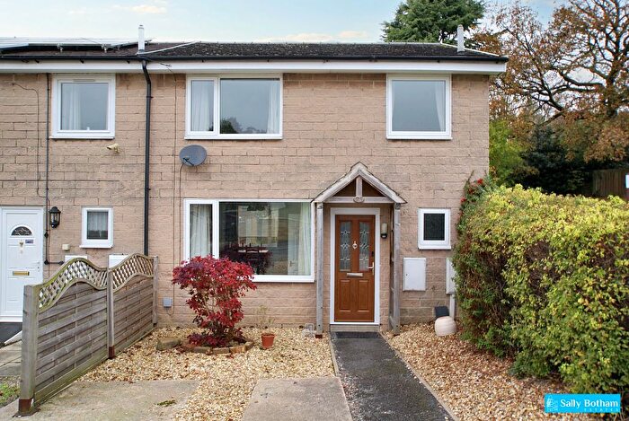 3 Bedroom Semi-Detached House To Rent In Black Rocks Avenue, Matlock, DE4