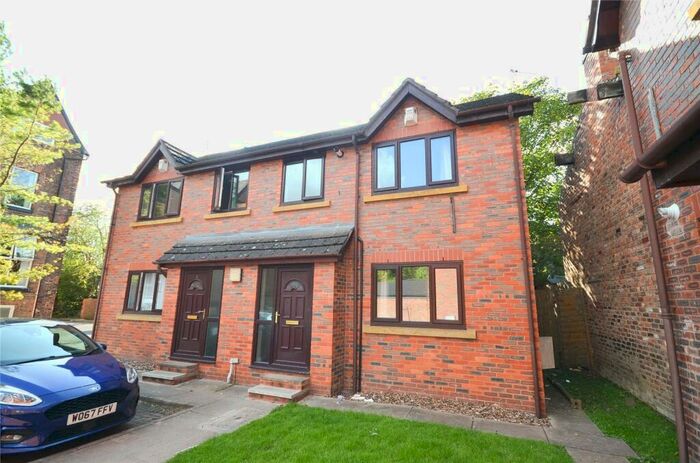 3 Bedroom Semi-Detached House To Rent In Ladybarn Mews, Fallowfield, Manchester, Manchester, M14