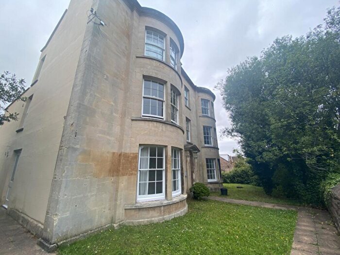 2 Bedroom Flat To Rent In Twyford House, Shirehampton, Bristol, BS11