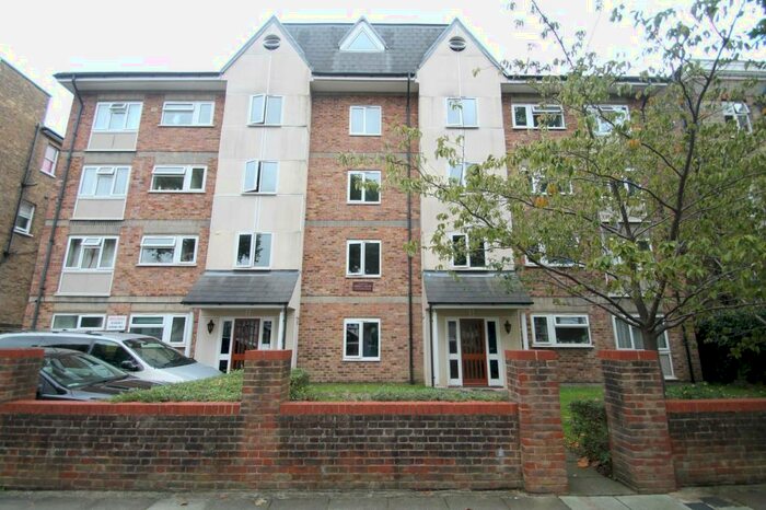1 Bedroom Apartment To Rent In Maple Road, Surbiton, KT6