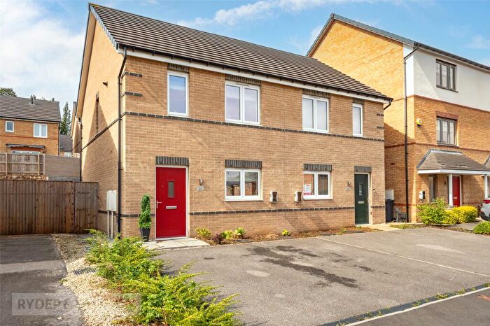 3 Bedroom Semi Detached House For Sale In Mallard Court, Crosland Moor, Huddersfield, HD4