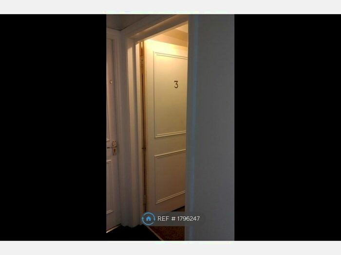 1 Bedroom Flat To Rent In Hornsey Road, London, N19