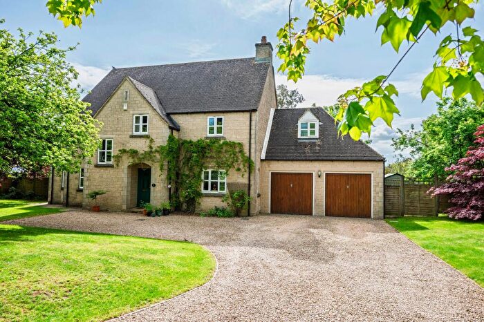 5 Bedroom Detached House For Sale In Harris Gardens, Upper Rissington, GL54