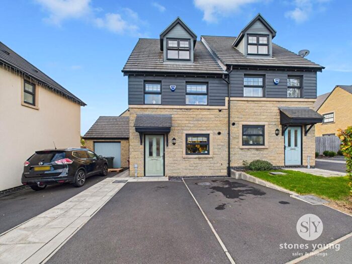 3 Bedroom Semi Detached House For Sale In Higher Standen Drive, Clitheroe, BB7