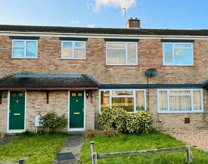 3 Bedroom Property For Sale In Bratton Avenue Devizes, SN10