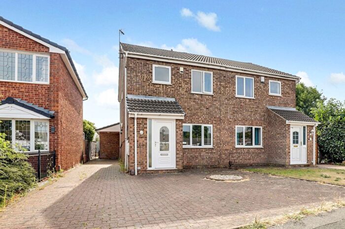4 Bedroom Semi-Detached House For Sale In Christchurch Road, Hucknall, NG15