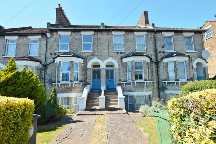 1 Bedroom Flat To Rent In Kingswood Road, Leytonstone, E11