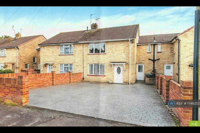 3 Bedroom Terraced House To Rent In Kelly Road, Waterlooville, PO7