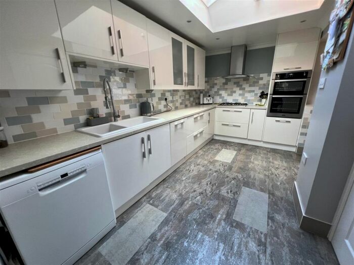 3 Bedroom Detached House For Sale In Blenheim Drive, Prescot, L34