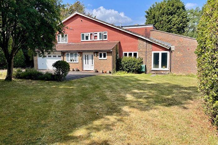 5 Bedroom House For Sale In High Foleys, Esher, KT10