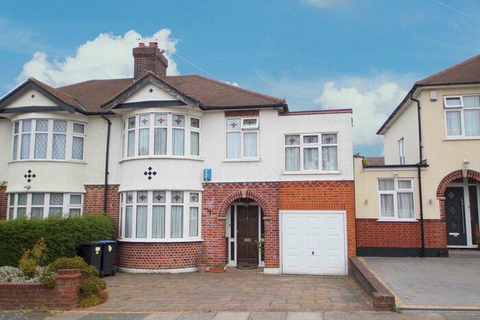 4 Bedroom Semi-Detached House To Rent In Hardy Way, Enfield, EN2