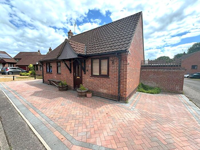 2 Bedroom Detached Bungalow For Sale In Spinney Close, Beetley, Dereham, NR20