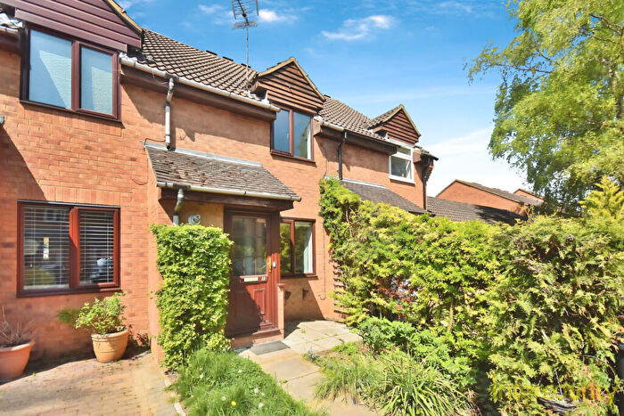 2 Bedroom House To Rent In Ellenborough Close, Bishop's Stortford, Hertfordshire, CM23