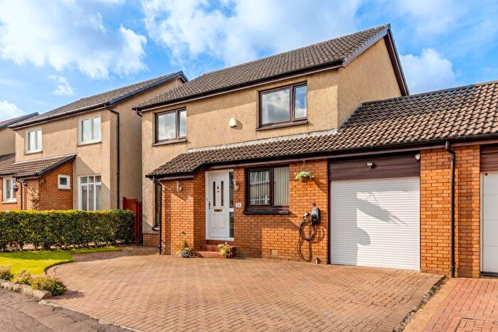 4 Bedroom Link Detached House For Sale In Blackwood Avenue, Newton Mearns, G77