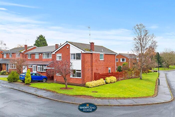 4 Bedroom Detached House For Sale In Jacklin Drive, Finham Coventry, CV3