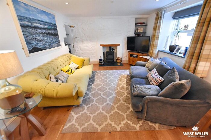 3 Bedroom Terraced House For Sale In St. Brides Road, Little Haven, SA62