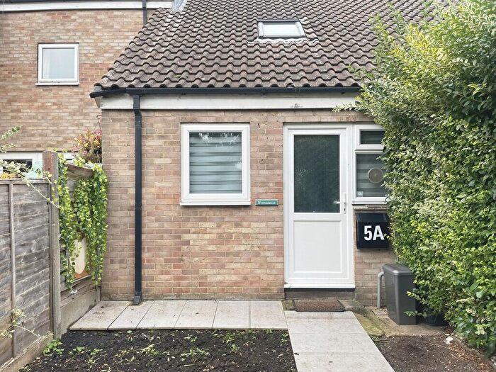 2 Bedroom Maisonette To Rent In Strawmead, Hatfield, AL10