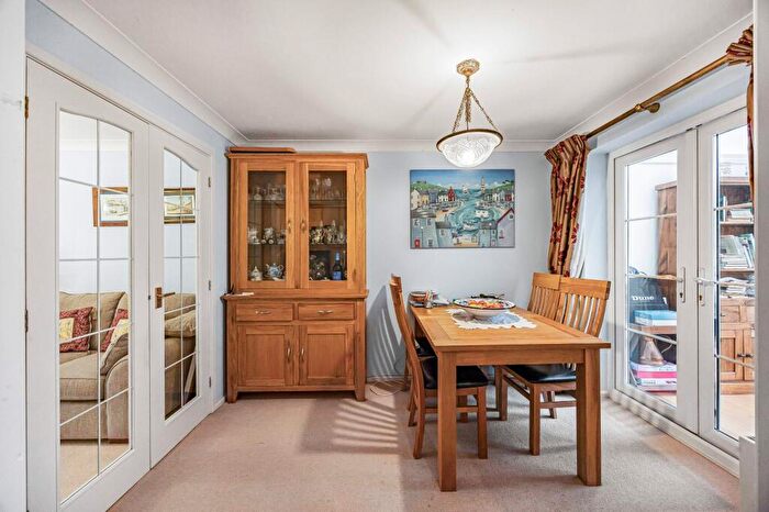 3 Bedroom Semi-Detached House For Sale In Braybrooke Close, Tetbury, GL8