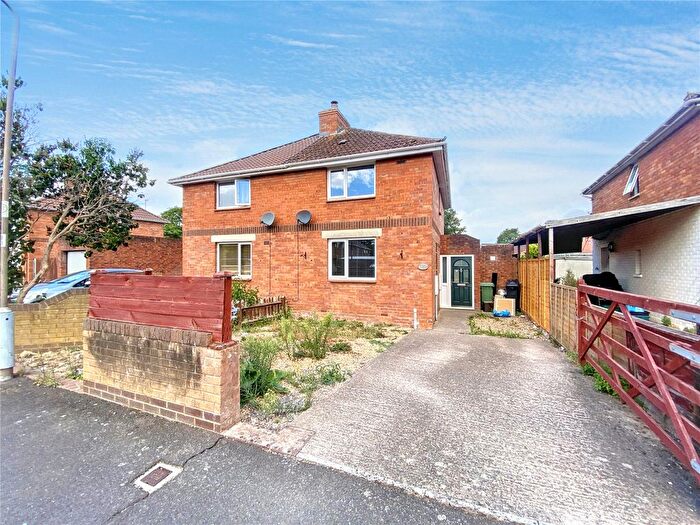 2 Bedroom Semi Detached House For Sale In Outer Circle, Taunton, Somerset, TA1