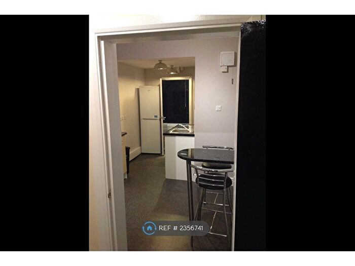 2 Bedroom Terraced House To Rent In Park Lane, Middlesbrough, TS1