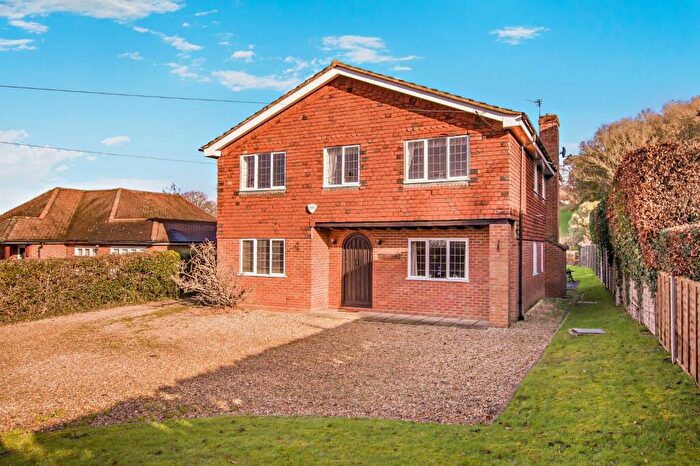 4 Bedroom Detached House For Sale In Church Lane, Ewshot, Farnham, Surrey, GU10