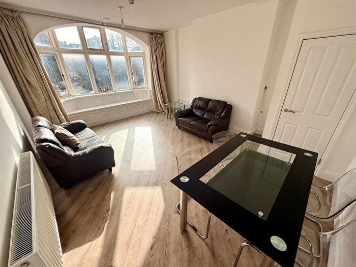 4 Bedroom Apartment To Rent In Keric House, Hagley Road, Edgbaston, Birmingham, B16