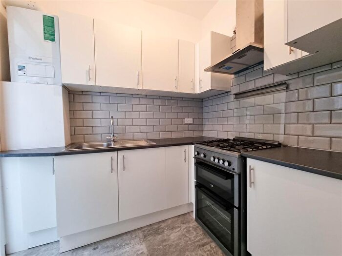 3 Bedroom Terraced House To Rent In Speakers Court, St. James's Road, Croydon, CR0