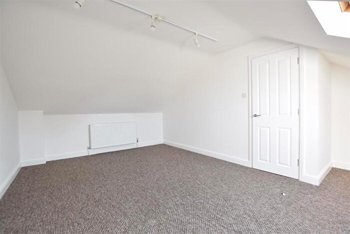 4 Bedroom Town House To Rent In Papplewick Close, Norwich, Norfolk, NR4