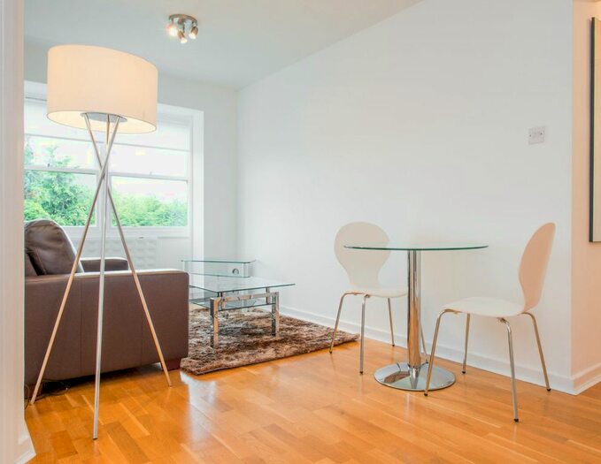 1 Bedroom Flat To Rent In Mayfield Road, London, W12