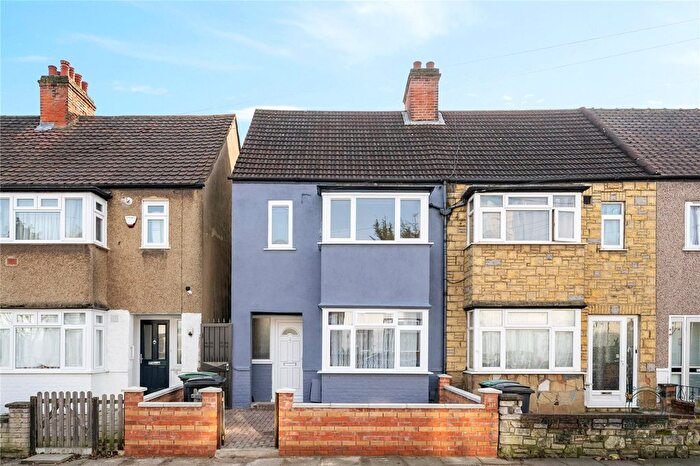 3 Bedroom Terraced House To Rent In Coniston Road, Tottenham, London, N17