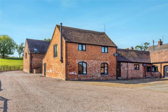 2 Bedroom Property To Rent In Lower Apperley, Gloucester, Gloucestershire, GL19