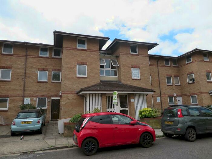 1 Bedroom Apartment To Rent In Varcoe Road, Bermondsey, SE16
