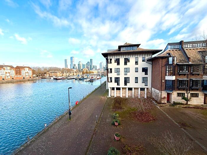1 Bedroom Flat For Sale In Rope Street, London, SE16