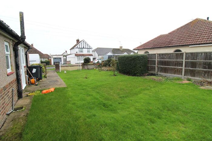2 Bedroom Detached Bungalow To Rent In Mayfield Road, Herne Bay, CT6
