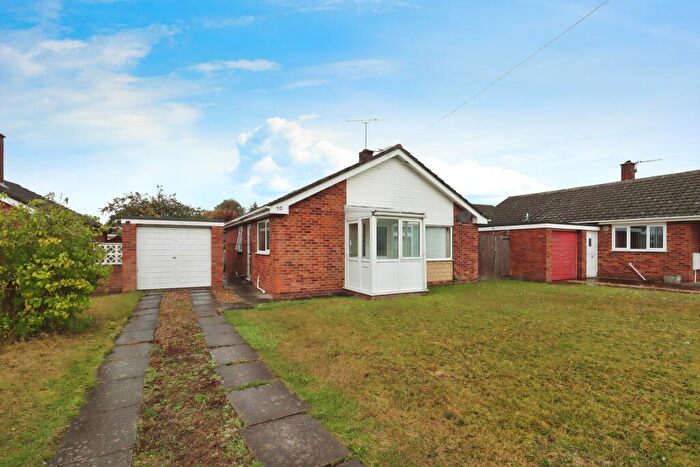 3 Bedroom Bungalow For Sale In Wetherby Crescent, North Hykeham, LN6