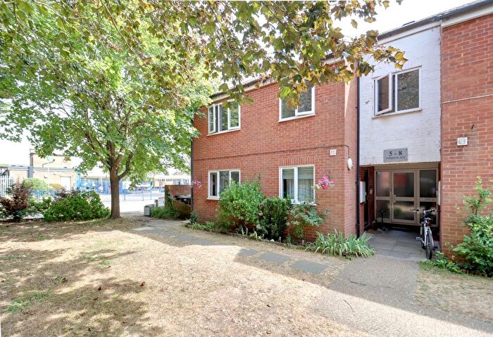 2 Bedroom Flat For Sale In Tyssen Place, South Ockendon, RM15