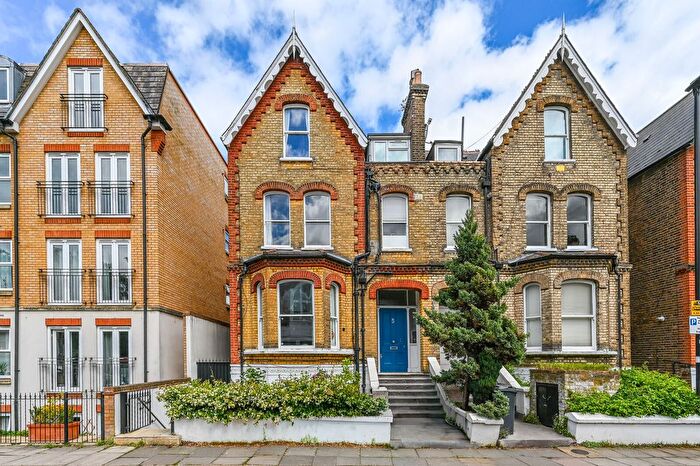 2 Bedroom Flat For Sale In Marlborough Road, Gunnersbury, London, W4