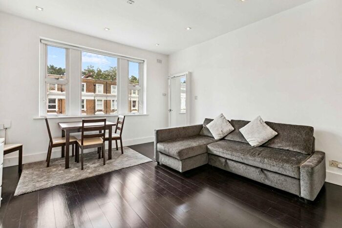 2 Bedroom Flat To Rent In Elsham Road, Holland Park, W14