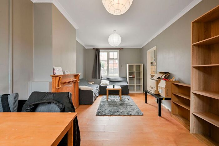 4 Bedroom Terraced House For Sale In Norbroke Street, East Acton, London, W12