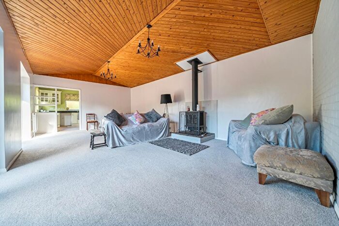 2 Bedroom Detached Bungalow For Sale In Havant Road, Hayling Island, PO11