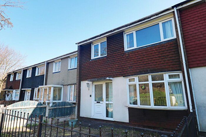 3 Bedroom Terraced House For Sale In Ragley Walk, Rowley Regis, B65