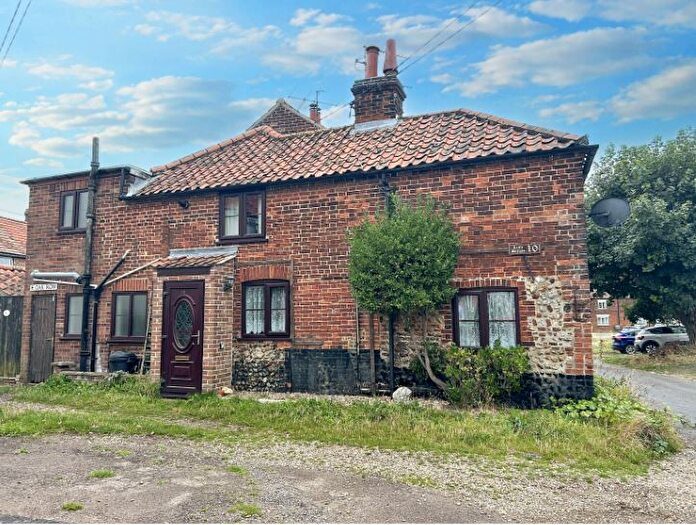 2 Bedroom Cottage To Rent In The Green, Hempton, NR21