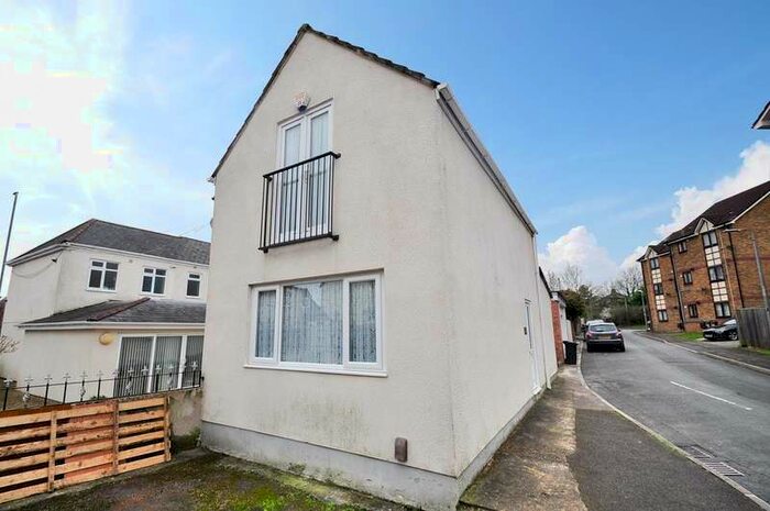 2 Bedroom Detached House To Rent In Aubrey Hames Close, Newport, NP20