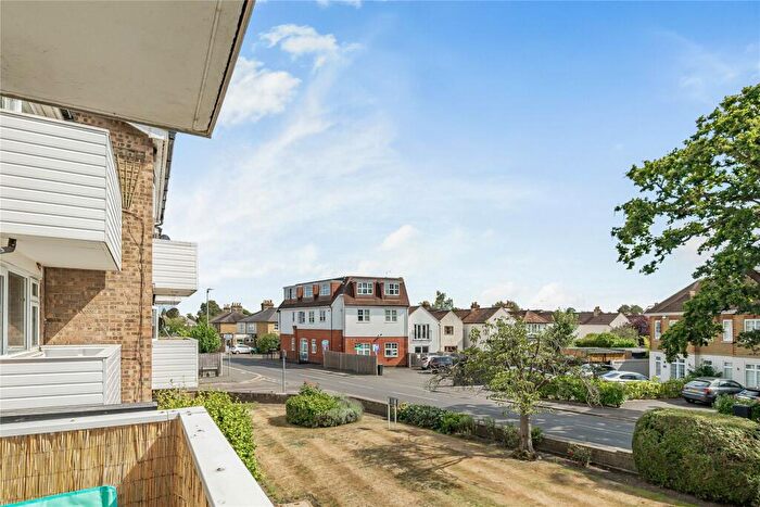 2 Bedroom Flat For Sale In Clarence House, Queens Road, Hersham, KT12